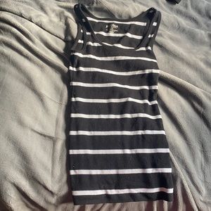 black striped tank top!